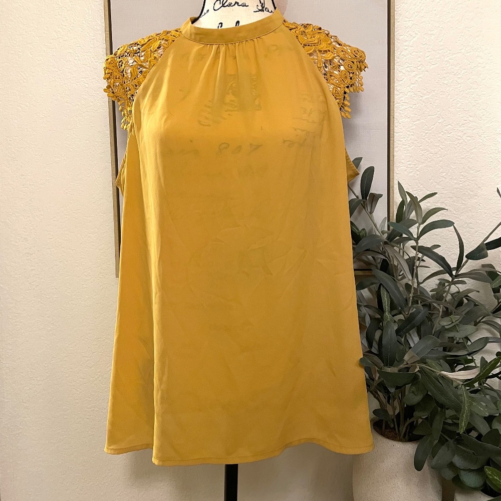 Cap sleeve blouse